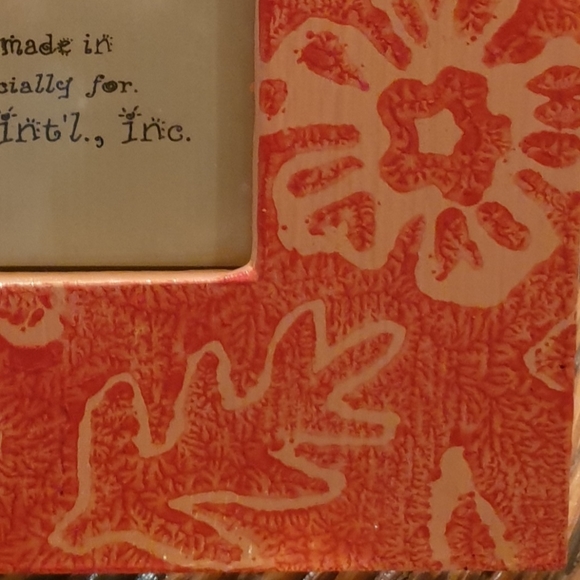 NWT. Handcrafted Wood Photo Frame - Picture 3 of 7